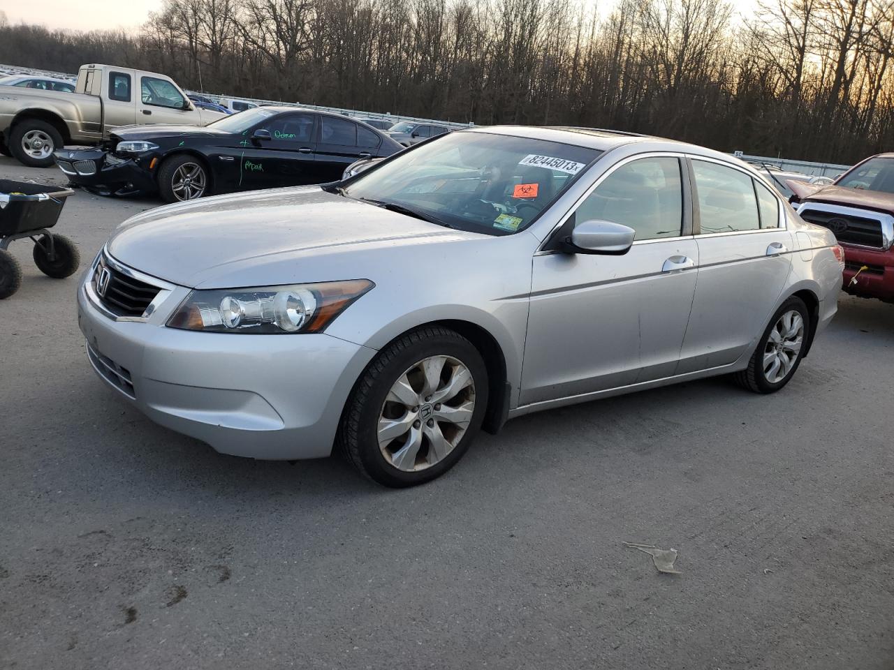 Obraz 1 z 2010 HONDA ACCORD EXL 2010 z VIN 1HGCP2F86AA155960