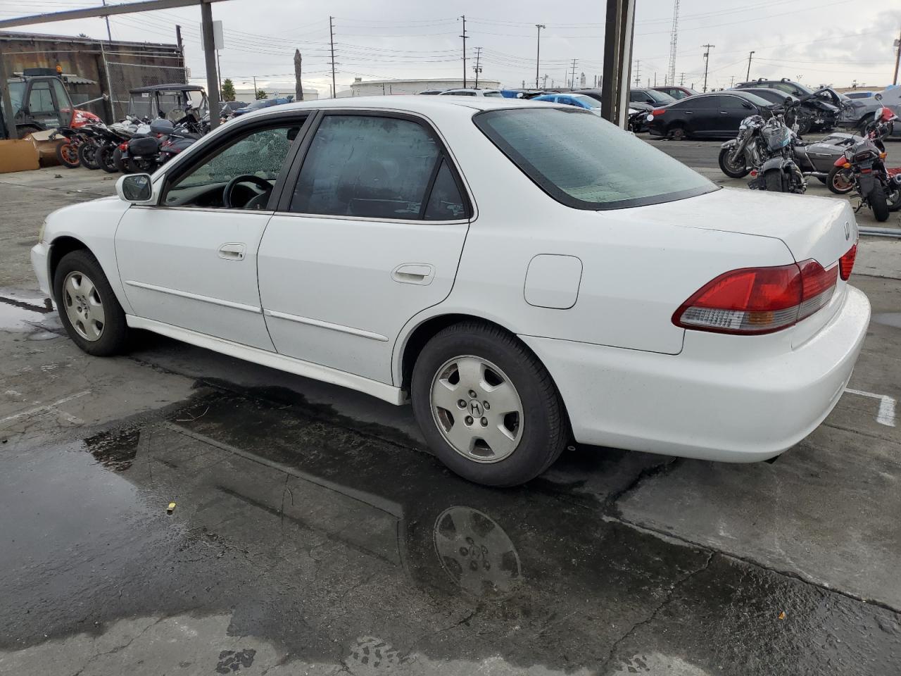 Image 2 of 2002 HONDA ACCORD EX 2002 with VIN 1HGCG16542A006447