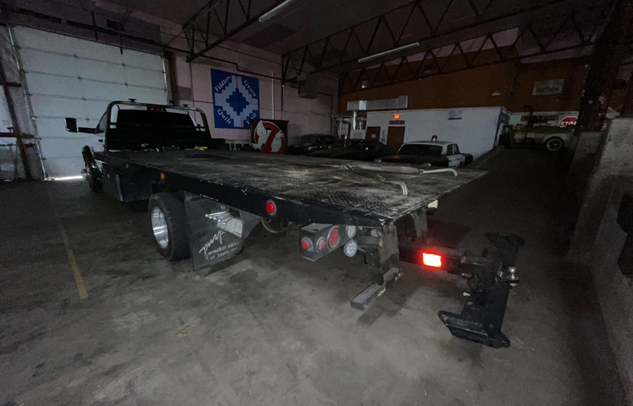 Image 3 of 2015 RAM 5500  2015 with VIN 3C7WRMBL8FG653469