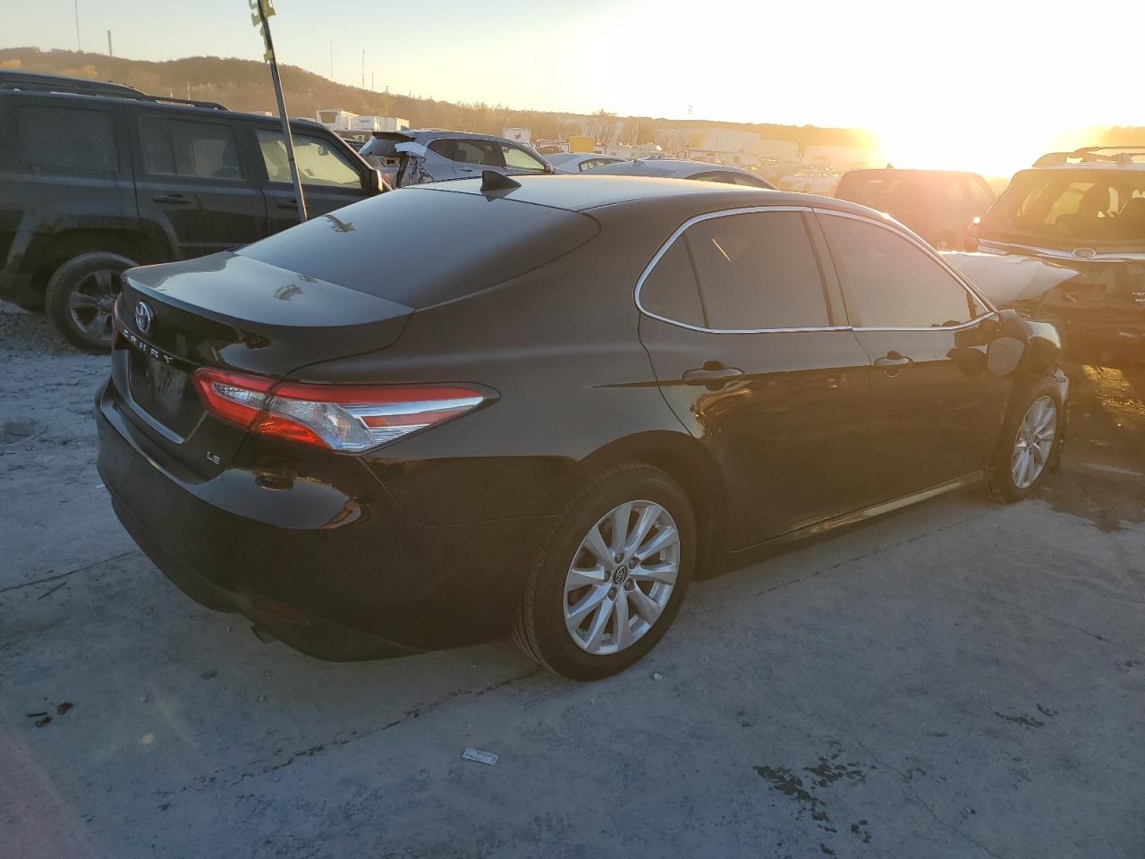 Image 3 of 2019 TOYOTA CAMRY L 2019 with VIN 4T1B11HK9KU795915