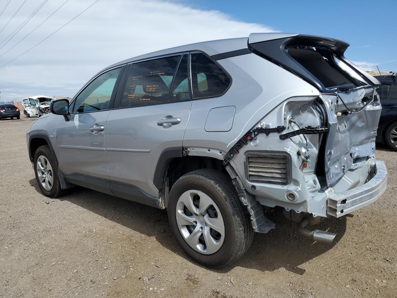 Obraz 2 z 2022 TOYOTA RAV4 LE 2022 z VIN 2T3F1RFV3NC302725