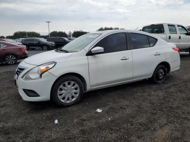 Obraz 1 z 2015 NISSAN VERSA S 2015 z VIN 3N1CN7AP4FL844799