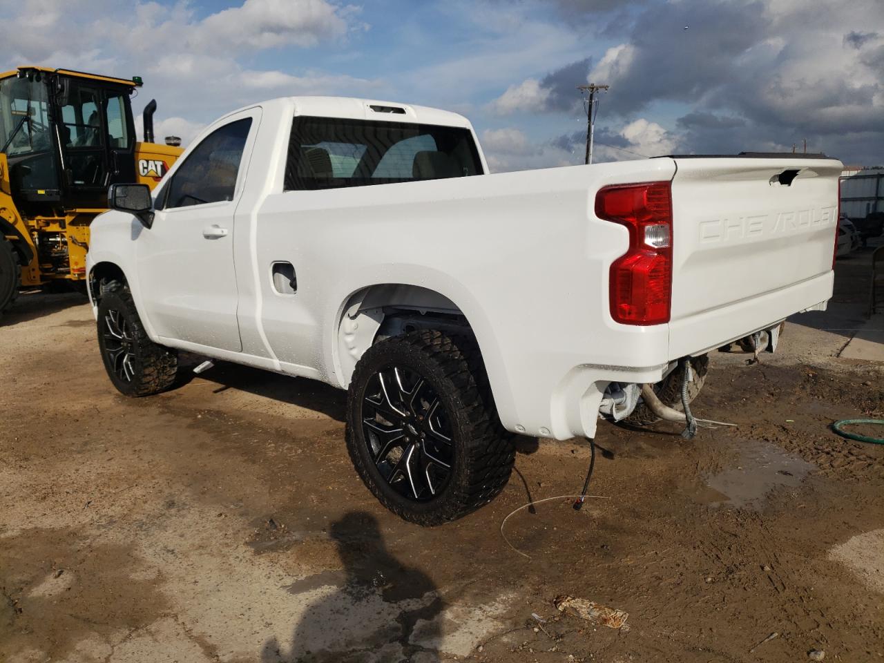 Image 2 of 2021 CHEVROLET SILVERADO C1500 2021 with VIN 3GCNWAEF3MG475697