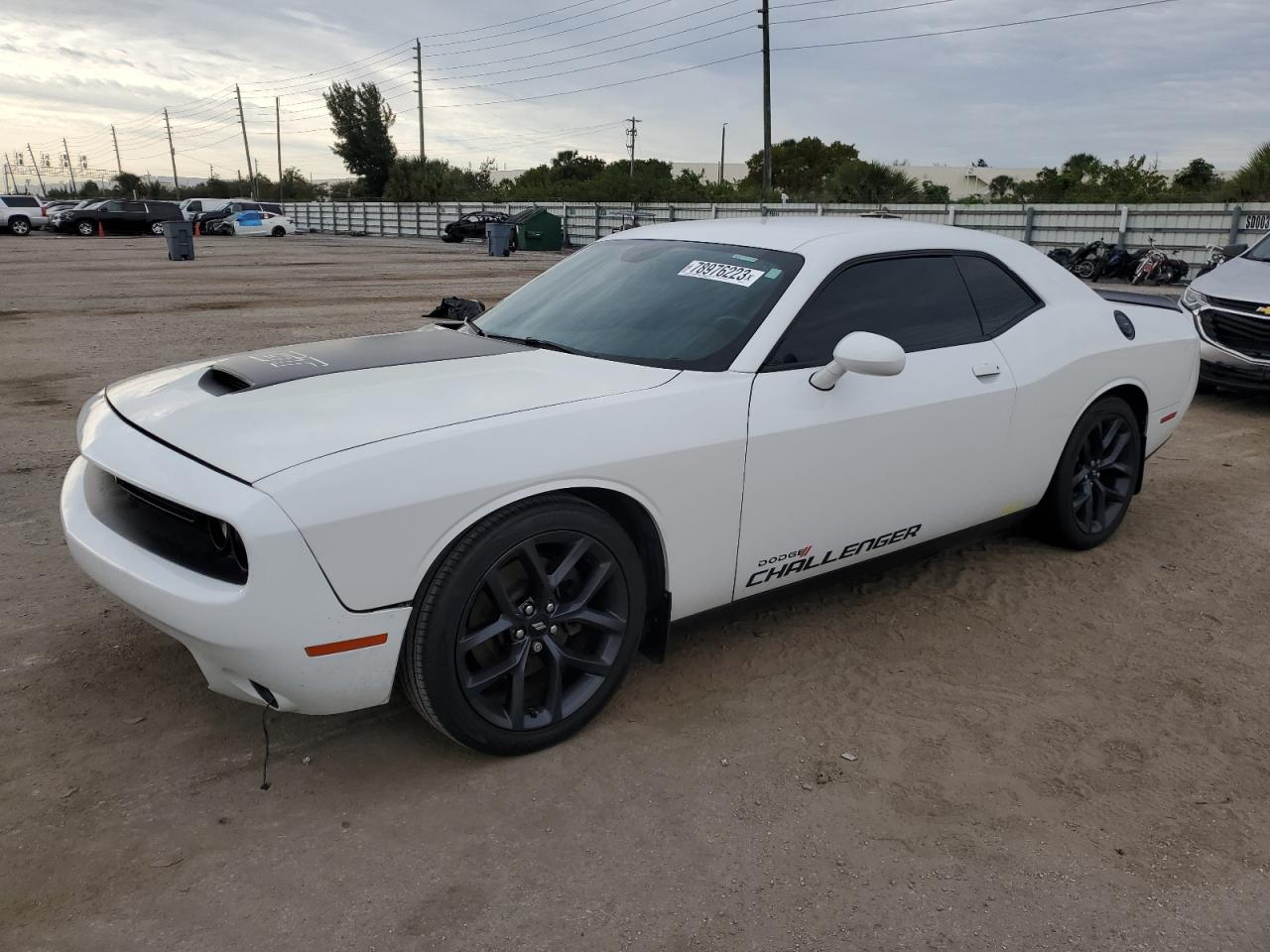 Image 1 of 2019 DODGE CHALLENGER GT 2019 with VIN 2C3CDZJG4KH551777