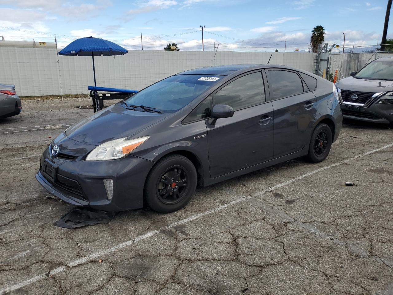 Image 1 of 2013 TOYOTA PRIUS  2013 with VIN JTDKN3DU2D5607664