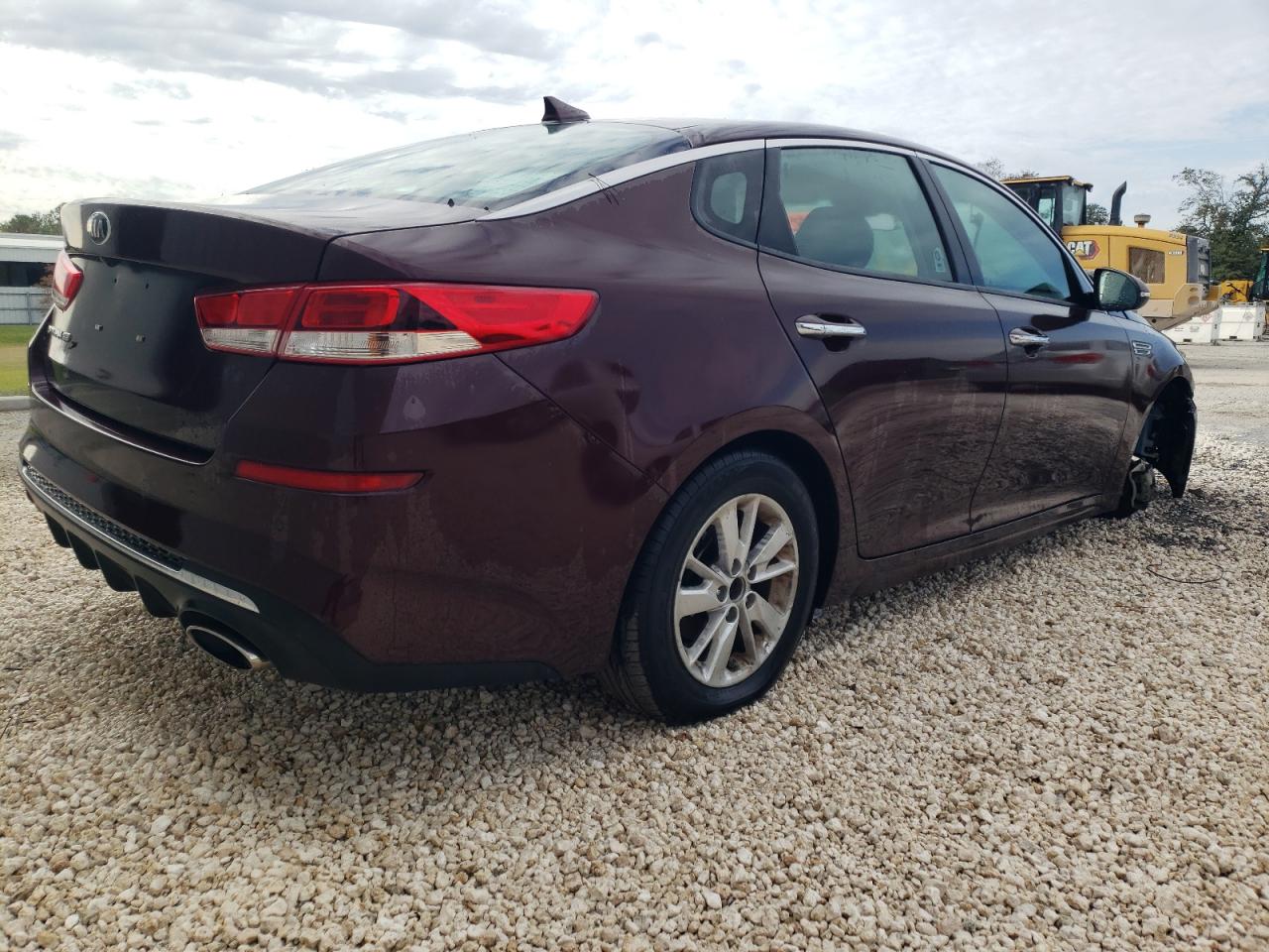 Изображение 3 2020 KIA OPTIMA LX 2020 с VIN 5XXGT4L39LG431751