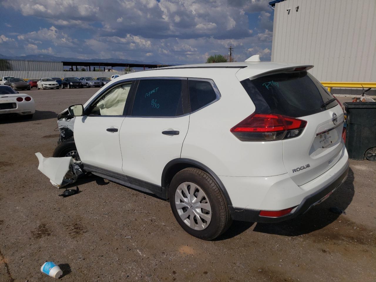 Изображение 2 2017 NISSAN ROGUE S 2017 с VIN KNMAT2MT3HP550517