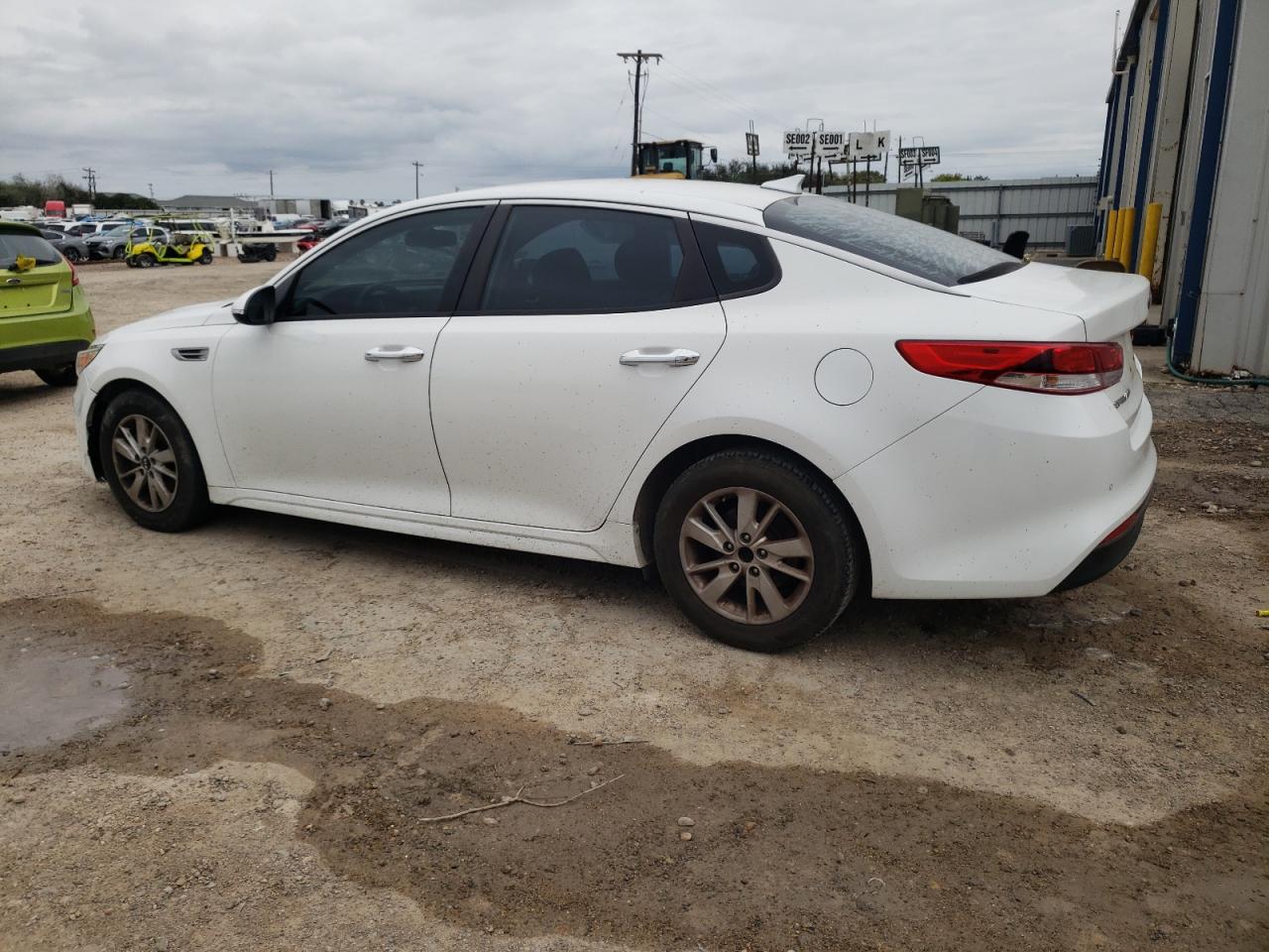 Image 2 of 2016 KIA OPTIMA LX 2016 with VIN 5XXGT4L32GG054671