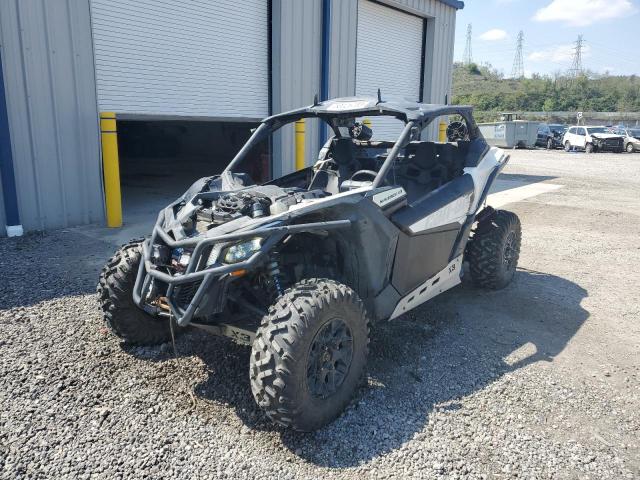 Image 2 of 2018 CAN-AM MAVERICK X3 TURBO 2018 with VIN 3JBVGAY4XJK001524