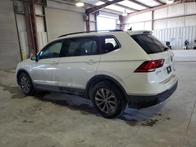 Obraz 2 z 2018 VOLKSWAGEN TIGUAN SE 2018 z VIN 3VV2B7AX0JM112739