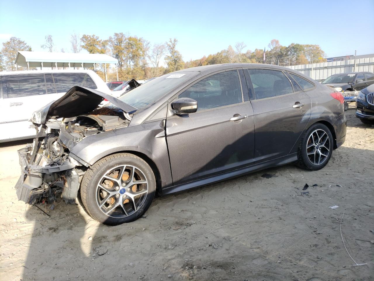 Изображение 1 2015 FORD FOCUS SE 2015 с VIN 1FADP3F22FL386635