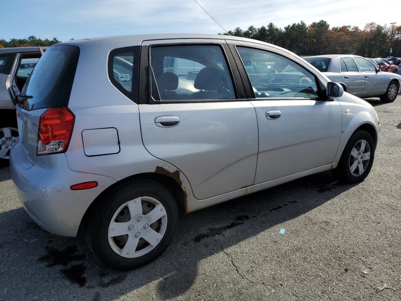 Image 3 of 2007 CHEVROLET AVEO BASE 2007 with VIN KL1TD66607B769247
