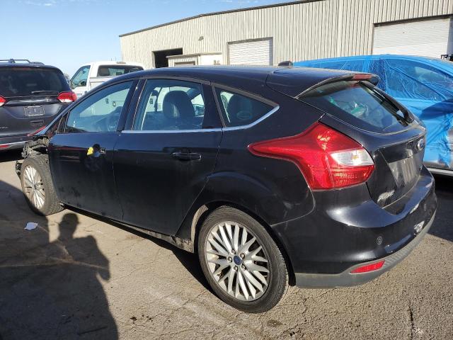 Image 2 of 2013 FORD FOCUS TITANIUM 2013 with VIN 1FADP3N23DL117221