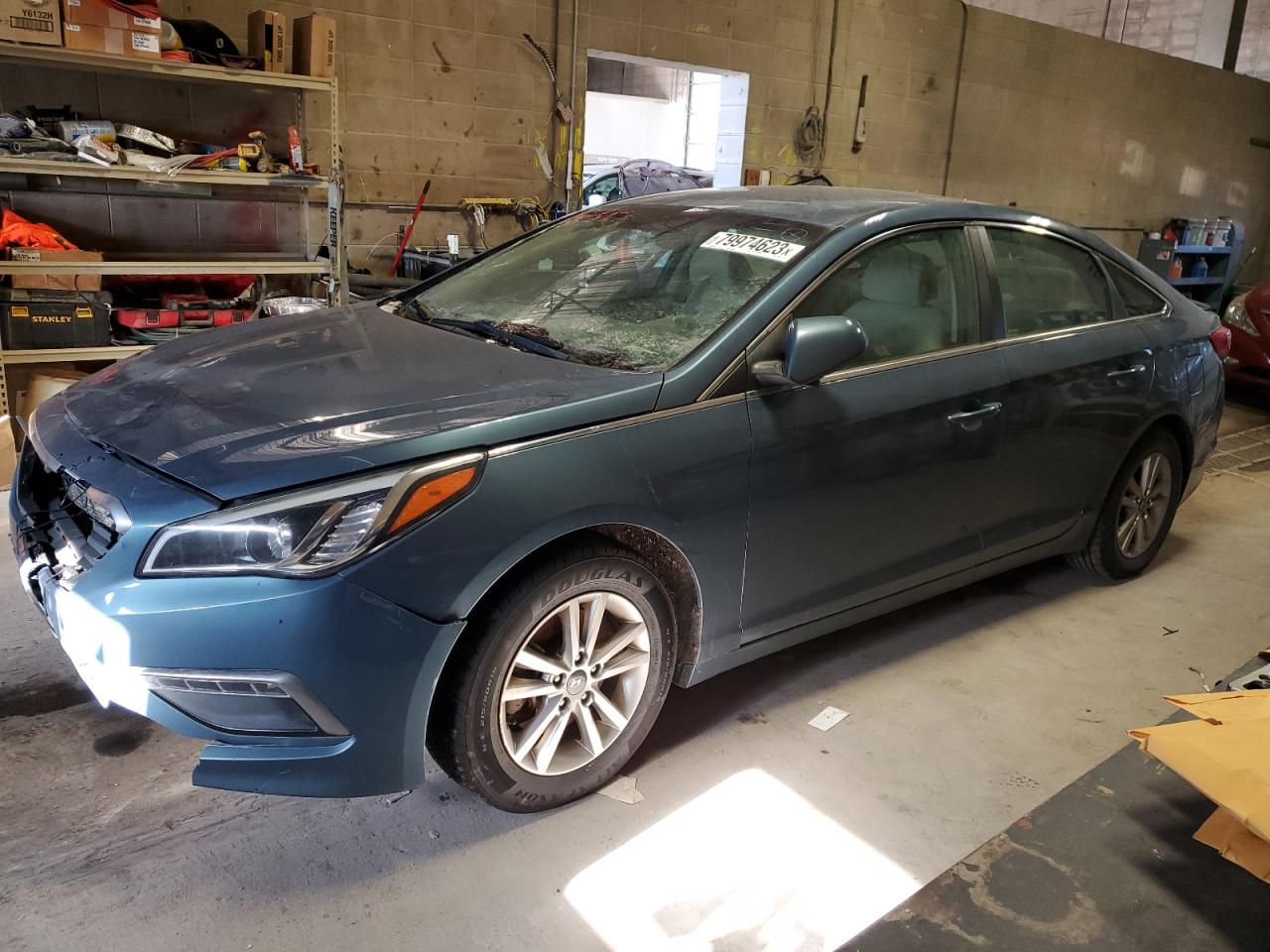 Image 1 of 2015 HYUNDAI SONATA SE 2015 with VIN 5NPE24AF4FH132846