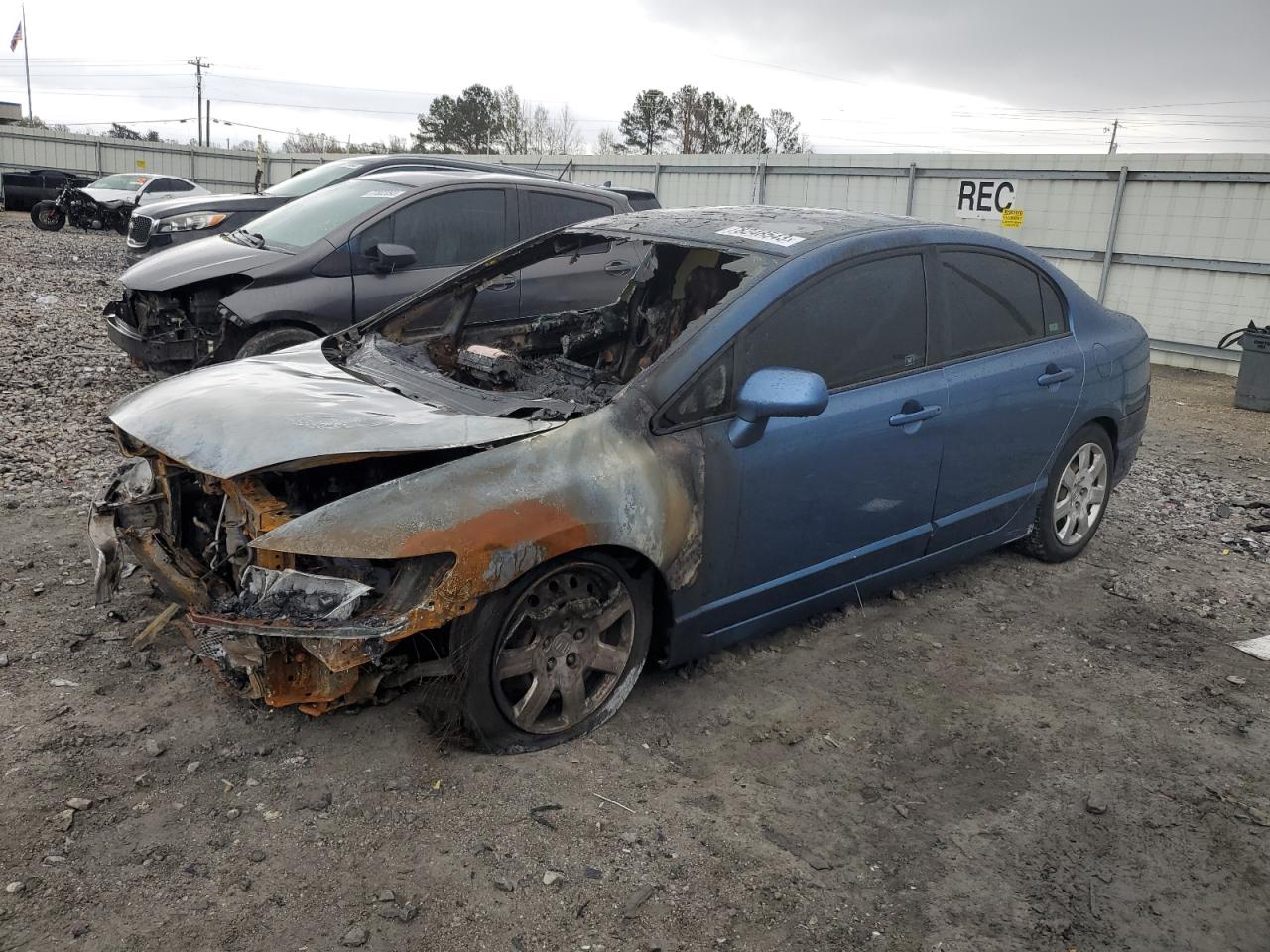 Изображение 1 2009 HONDA CIVIC LX 2009 с VIN 19XFA16539E041260