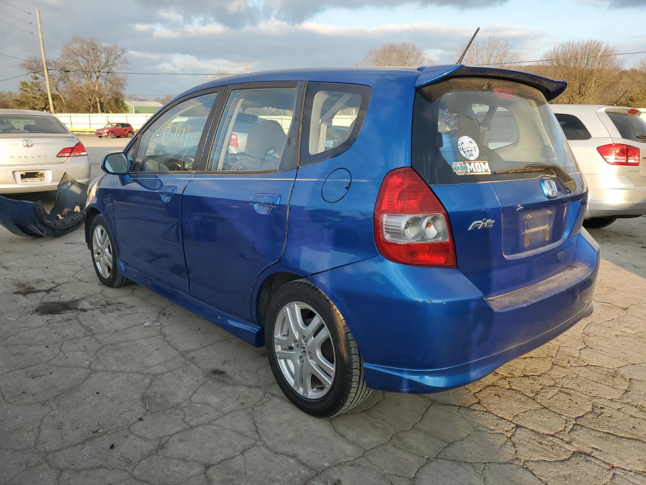 Изображение 2 2007 HONDA FIT S 2007 с VIN JHMGD38697S008477