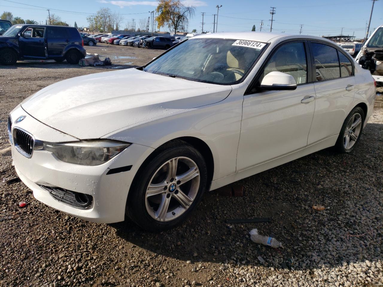 Изображение 1 2015 BMW 320 I 2015 с VIN WBA3B1G56FNT02268