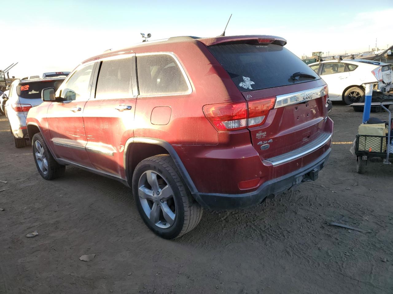 Изображение 2 2013 JEEP GRAND CHEROKEE OVERLAND 2013 с VIN 1C4RJFCT3DC580670