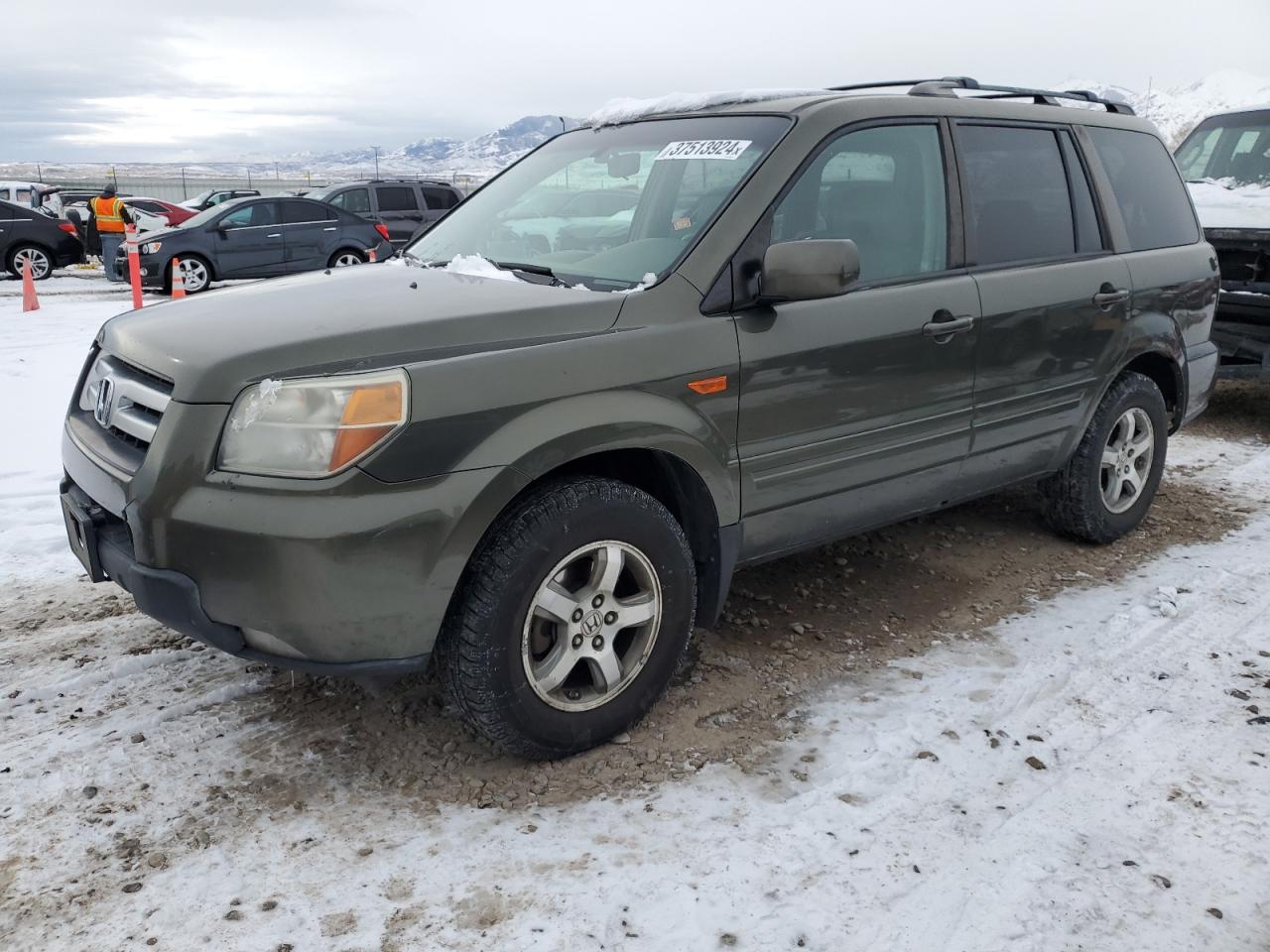 Image 1 of 2006 HONDA PILOT EX 2006 with VIN 2HKYF18666H511093