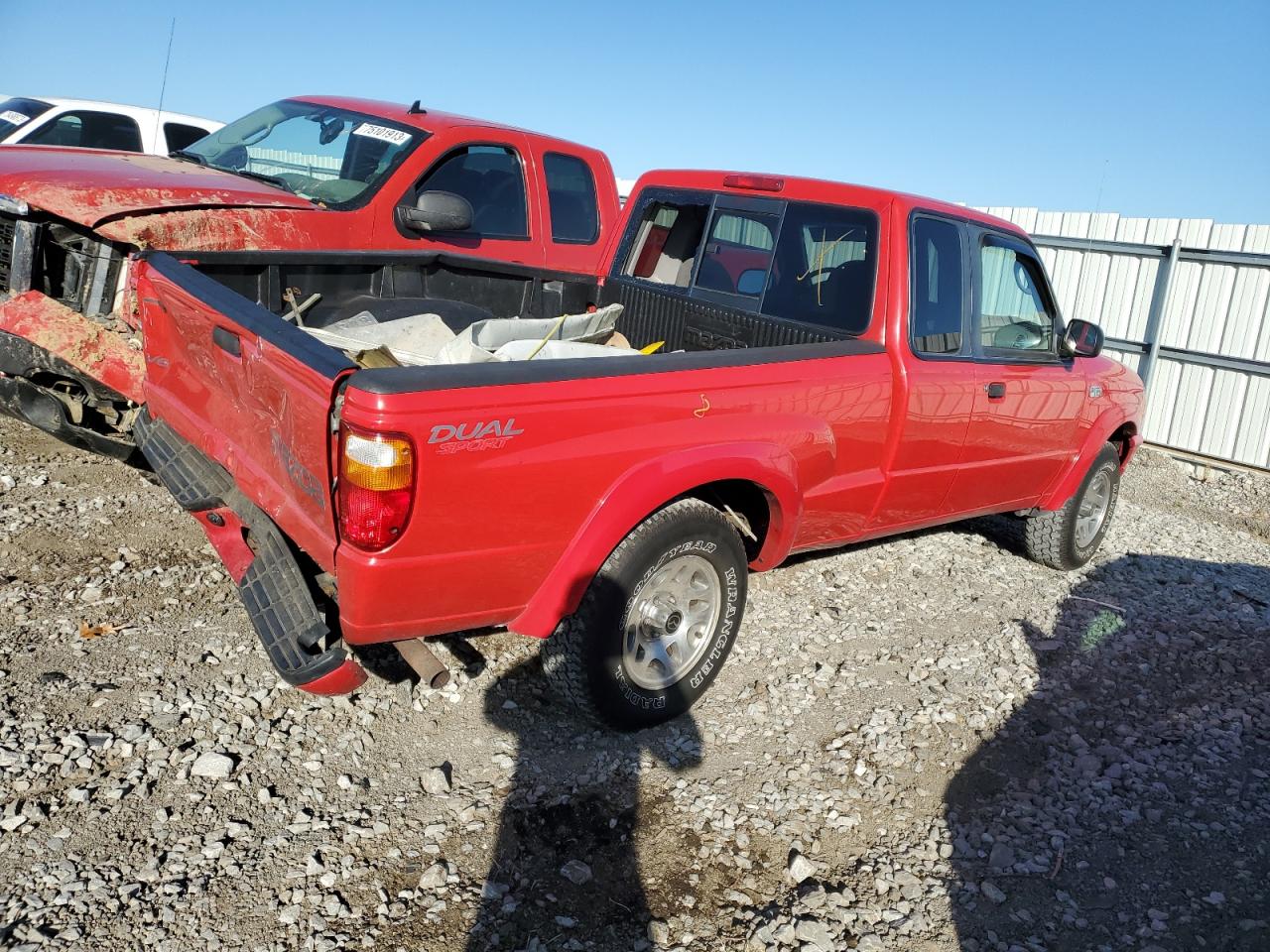 Image 3 of 2002 MAZDA B4000 CAB PLUS 2002 with VIN 4F4YR46E52TM05475