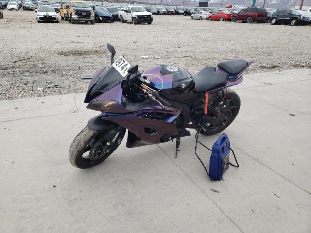 Obraz 2 z 2010 YAMAHA YZFR6  2010 z VIN JYARJ16E0AA020091