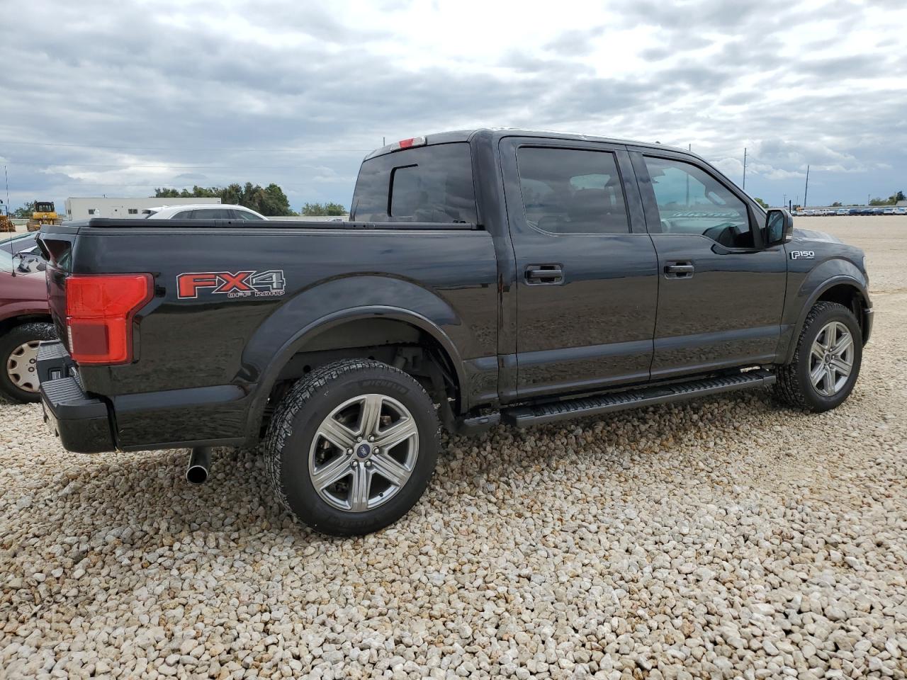 Image 3 of 2019 FORD F150 SUPERCREW 2019 with VIN 1FTEW1E49KKC59308