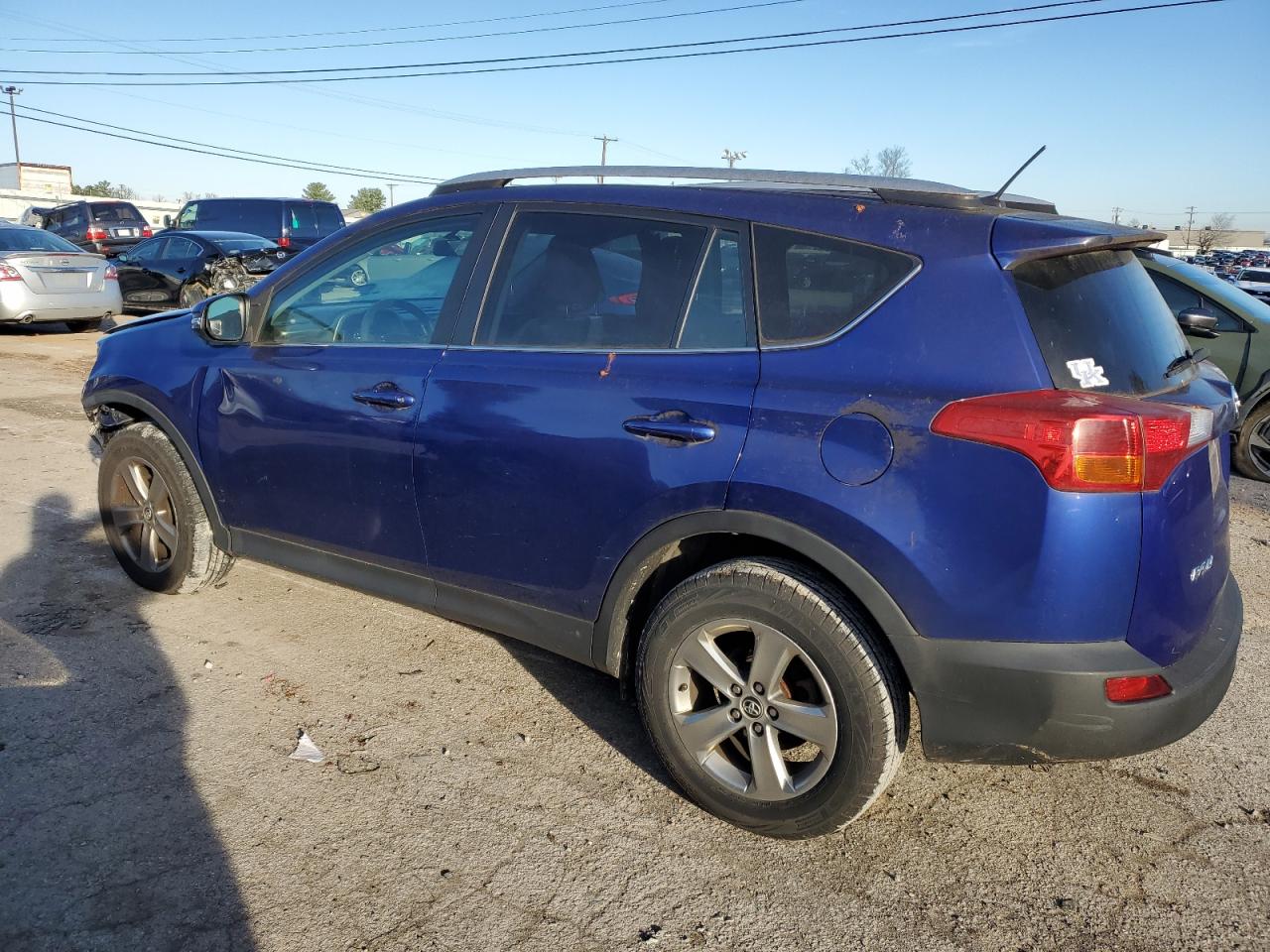 Obraz 2 z 2015 TOYOTA RAV4 XLE 2015 z VIN 2T3RFREV2FW301372