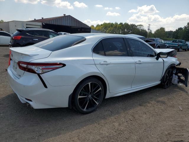 Obraz 3 z 2018 TOYOTA CAMRY XSE 2018 z VIN 4T1B61HK8JU101540