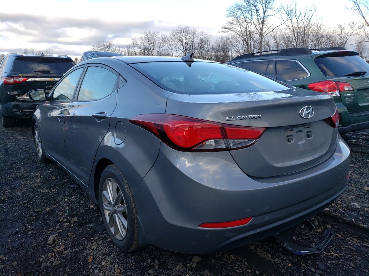 Image 2 of 2014 HYUNDAI ELANTRA SE 2014 with VIN 5NPDH4AE5EH470921