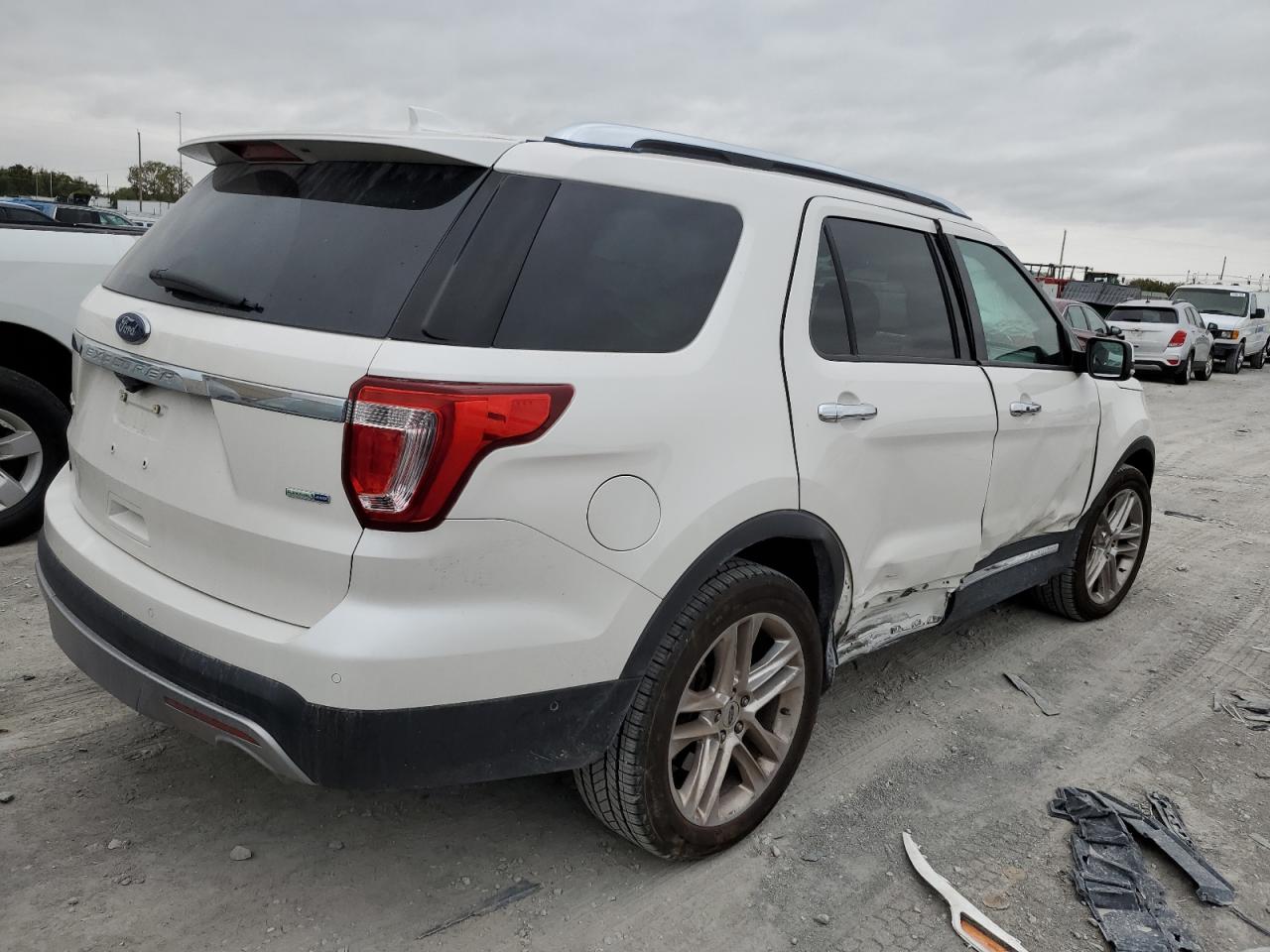 Изображение 3 2016 FORD EXPLORER LIMITED 2016 с VIN 1FM5K8F85GGA33195
