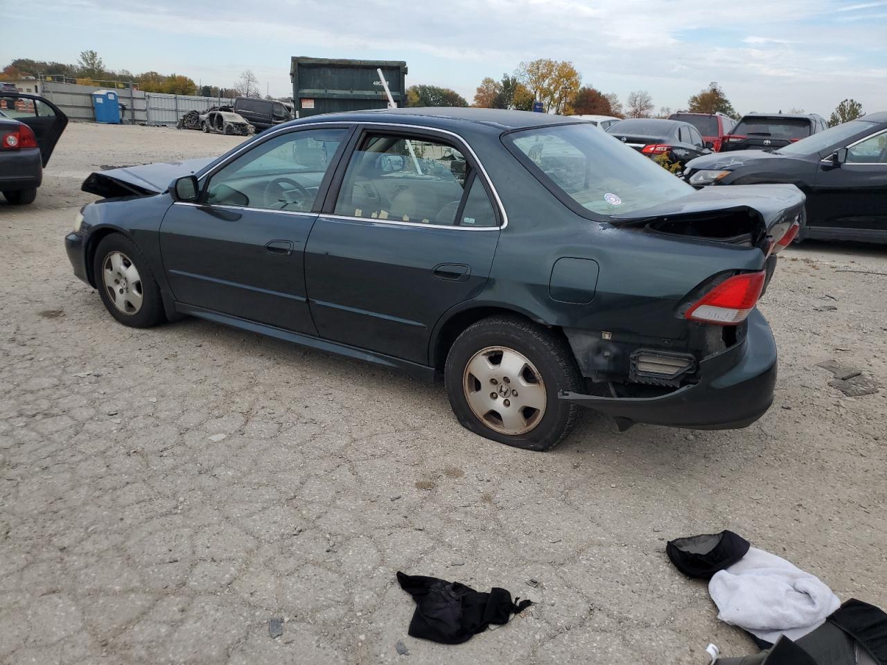 Obraz 2 z 2001 HONDA ACCORD EX 2001 z VIN 1HGCG16581A048876