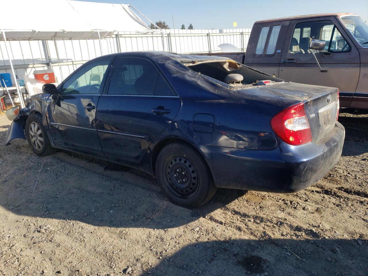 Изображение 2 2004 TOYOTA CAMRY LE 2004 с VIN 4T1BF32K74U080561