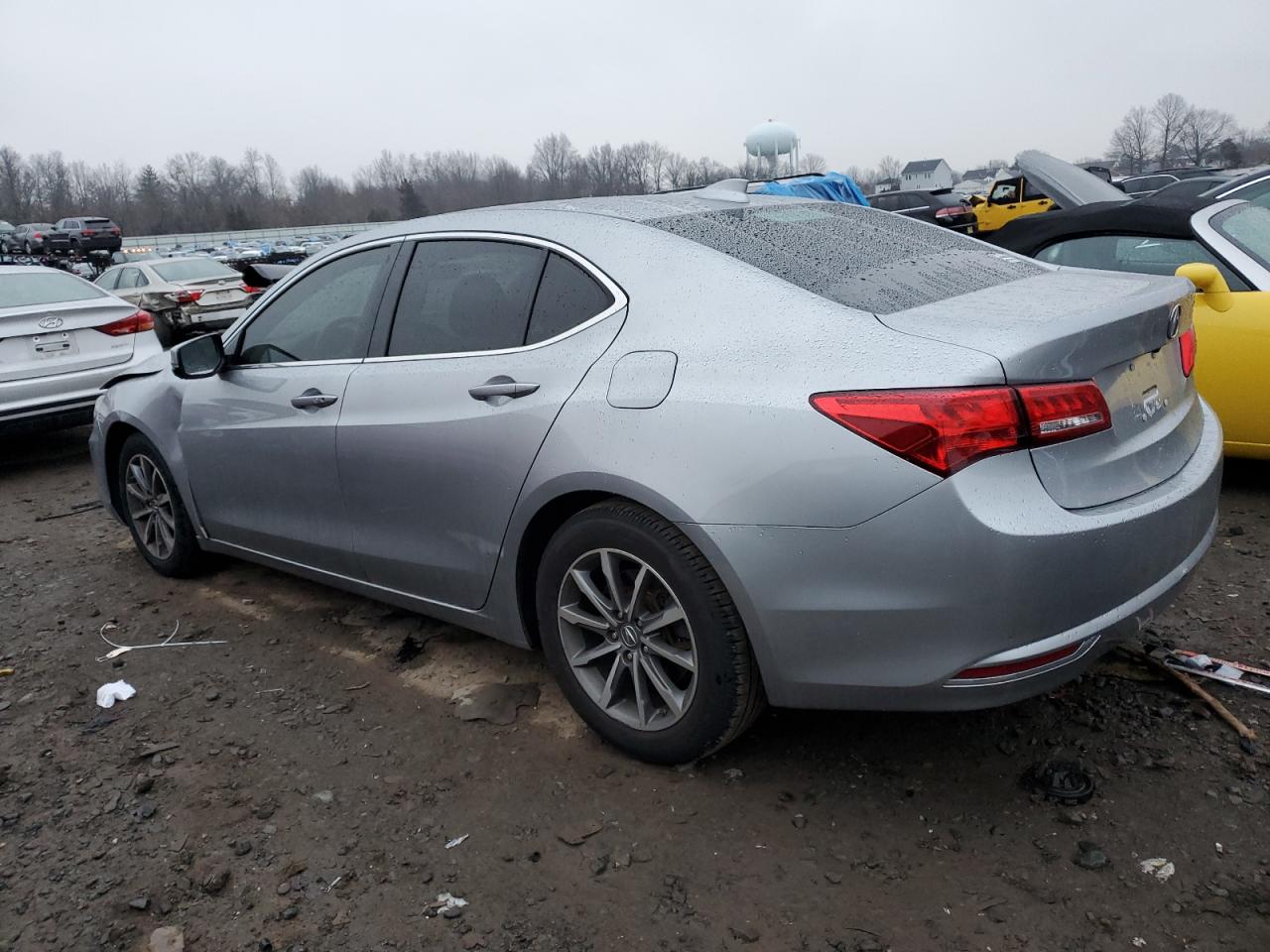 Obraz 2 z 2020 ACURA TLX  2020 z VIN 19UUB1F32LA004621