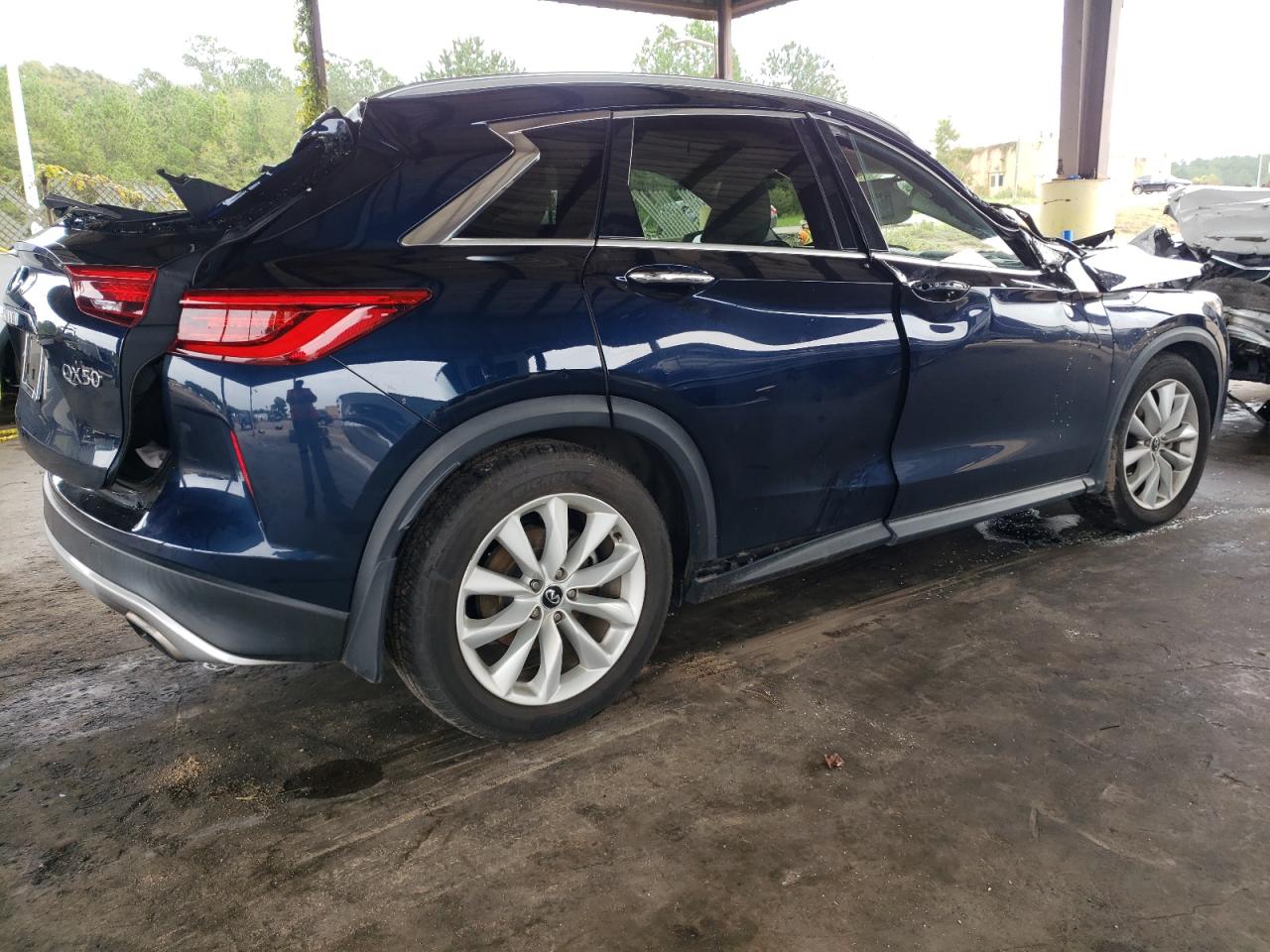 Изображение 3 2019 INFINITI QX50 ESSENTIAL 2019 с VIN 3PCAJ5M32KF119935