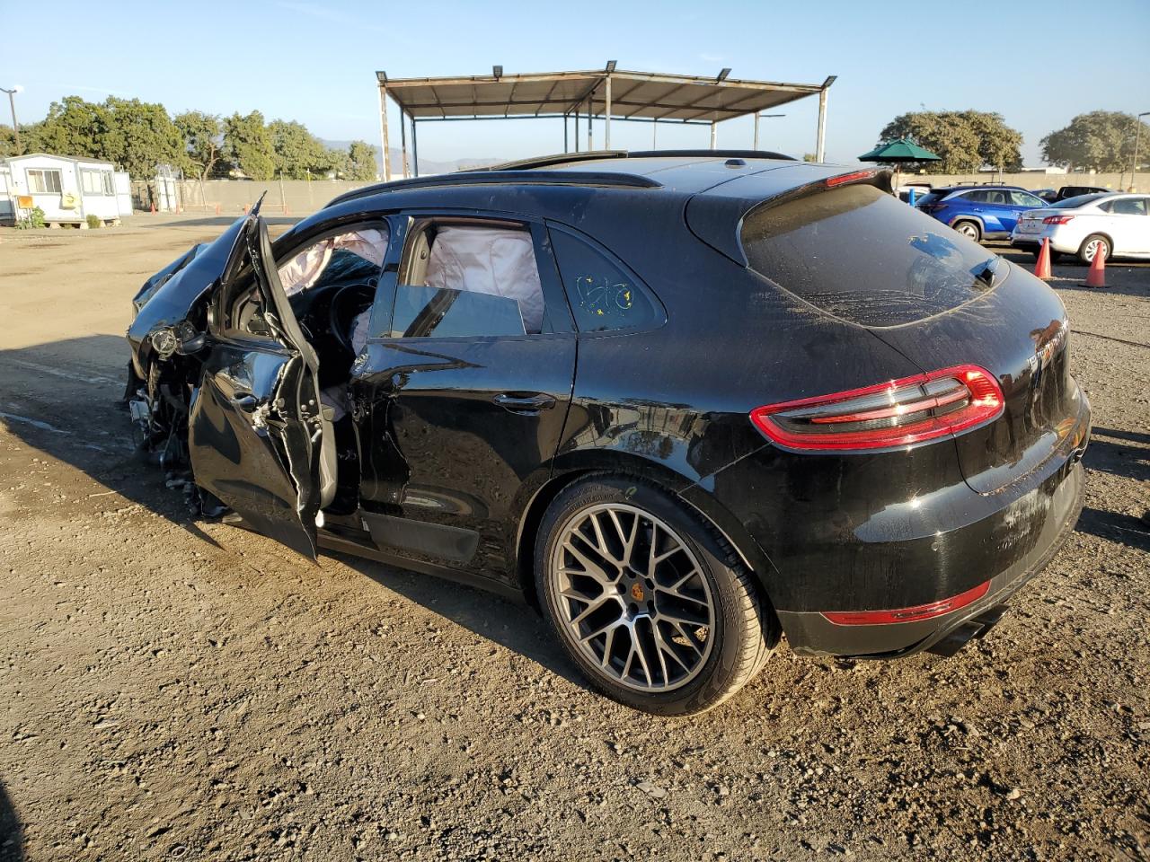 Изображение 2 2017 PORSCHE MACAN  2017 с VIN WP1AA2A51HLB01113