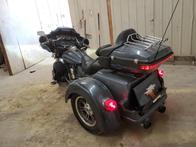 Obraz 3 z 2015 HARLEY-DAVIDSON FLHTCUTG TRI GLIDE ULTRA 2015 z VIN 1HD1MAL16FB862220