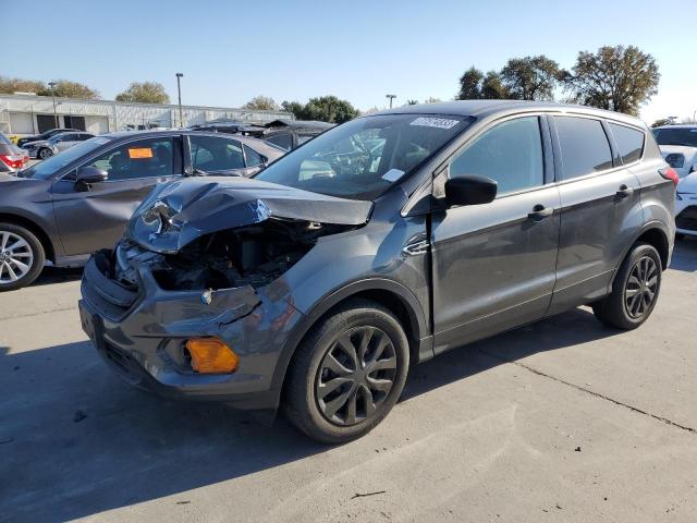 Obraz 1 z 2019 FORD ESCAPE S 2019 z VIN 1FMCU0F75KUA21049
