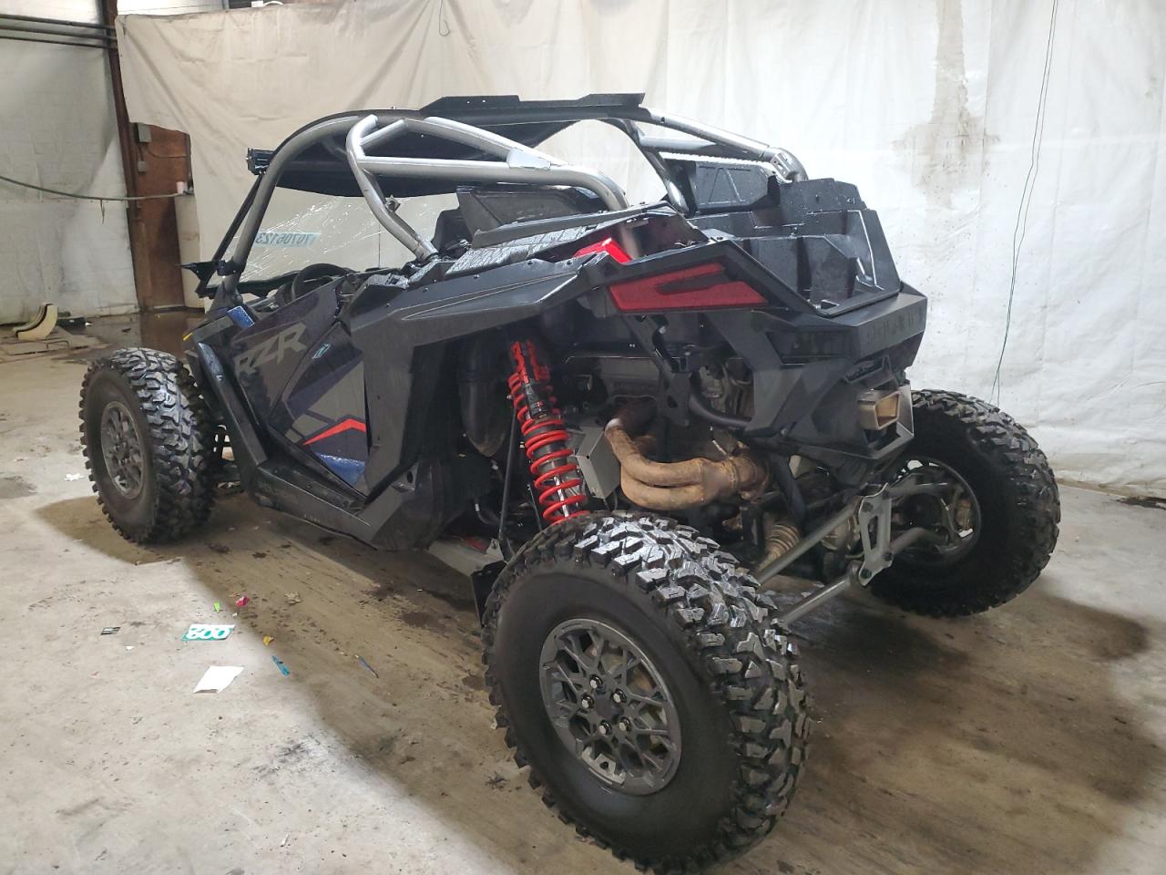 Obraz 3 z 2023 POLARIS RZR PRO R ULTIMATE 2023 z VIN 3NSRGD2K8PG391721