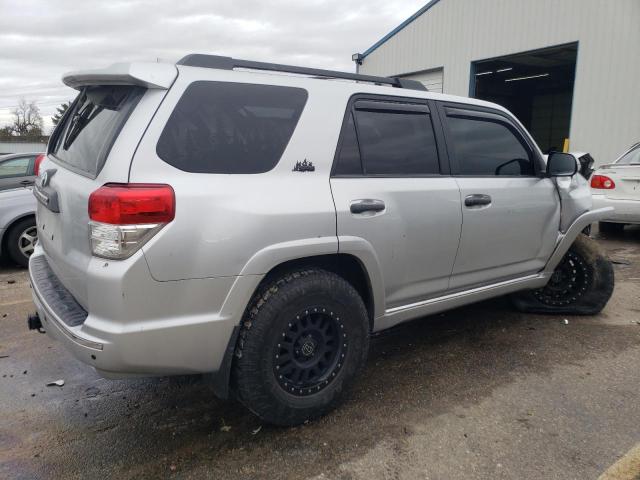 Obraz 3 z 2011 TOYOTA 4RUNNER SR5 2011 z VIN JTEBU5JR3B5041067