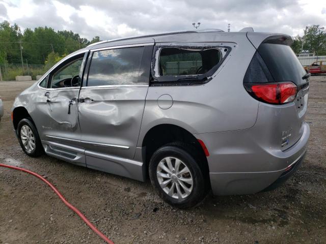 Obraz 2 z 2018 CHRYSLER PACIFICA TOURING L 2018 z VIN 2C4RC1BGXJR115596