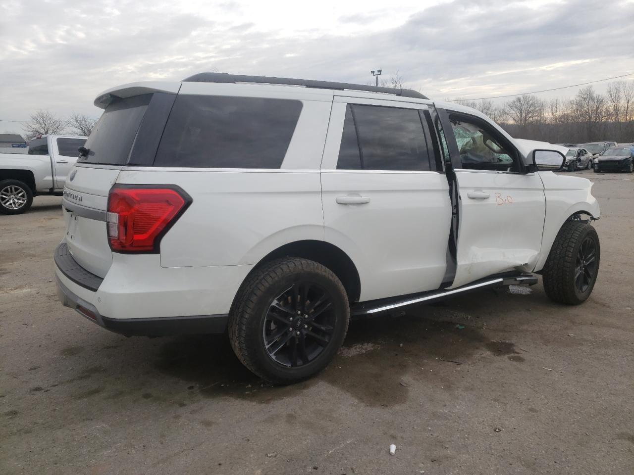 Obraz 3 z 2023 FORD EXPEDITION XLT 2023 z VIN 1FMJU1J84PEA01423
