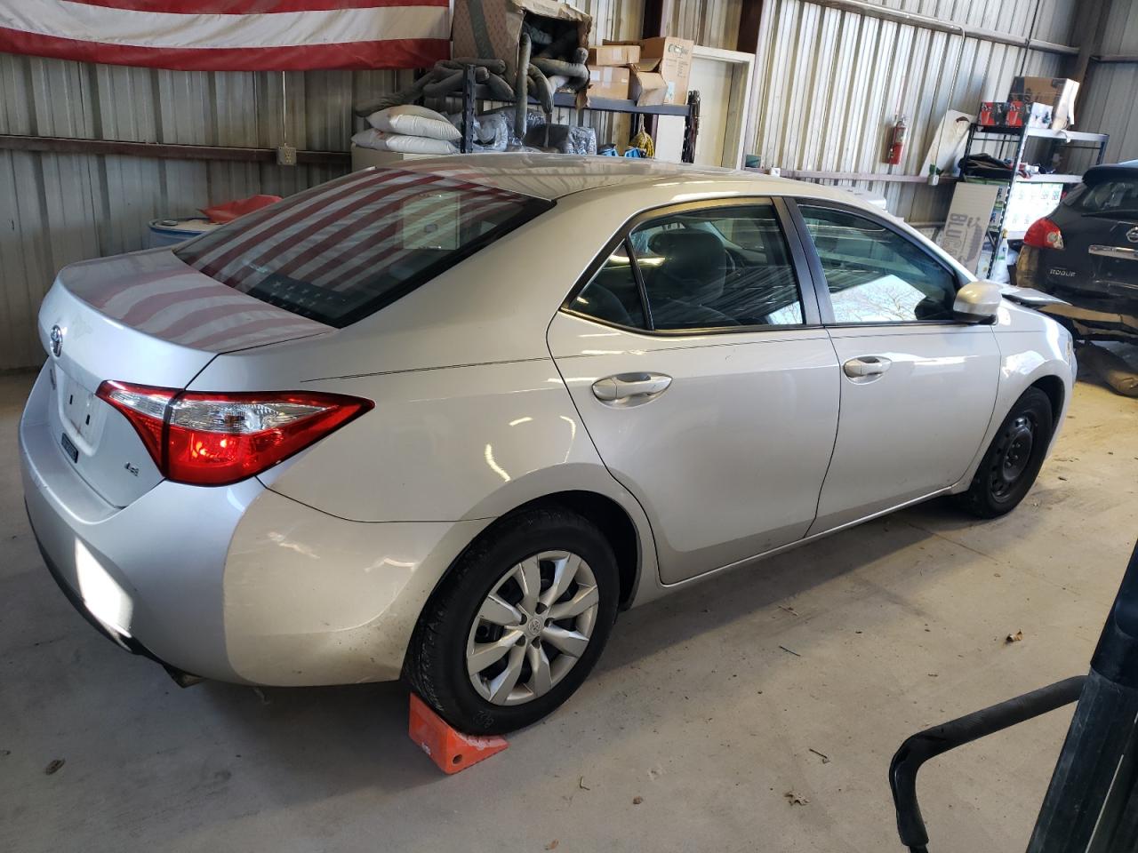Изображение 3 2015 TOYOTA COROLLA L 2015 с VIN 5YFBURHE1FP207240