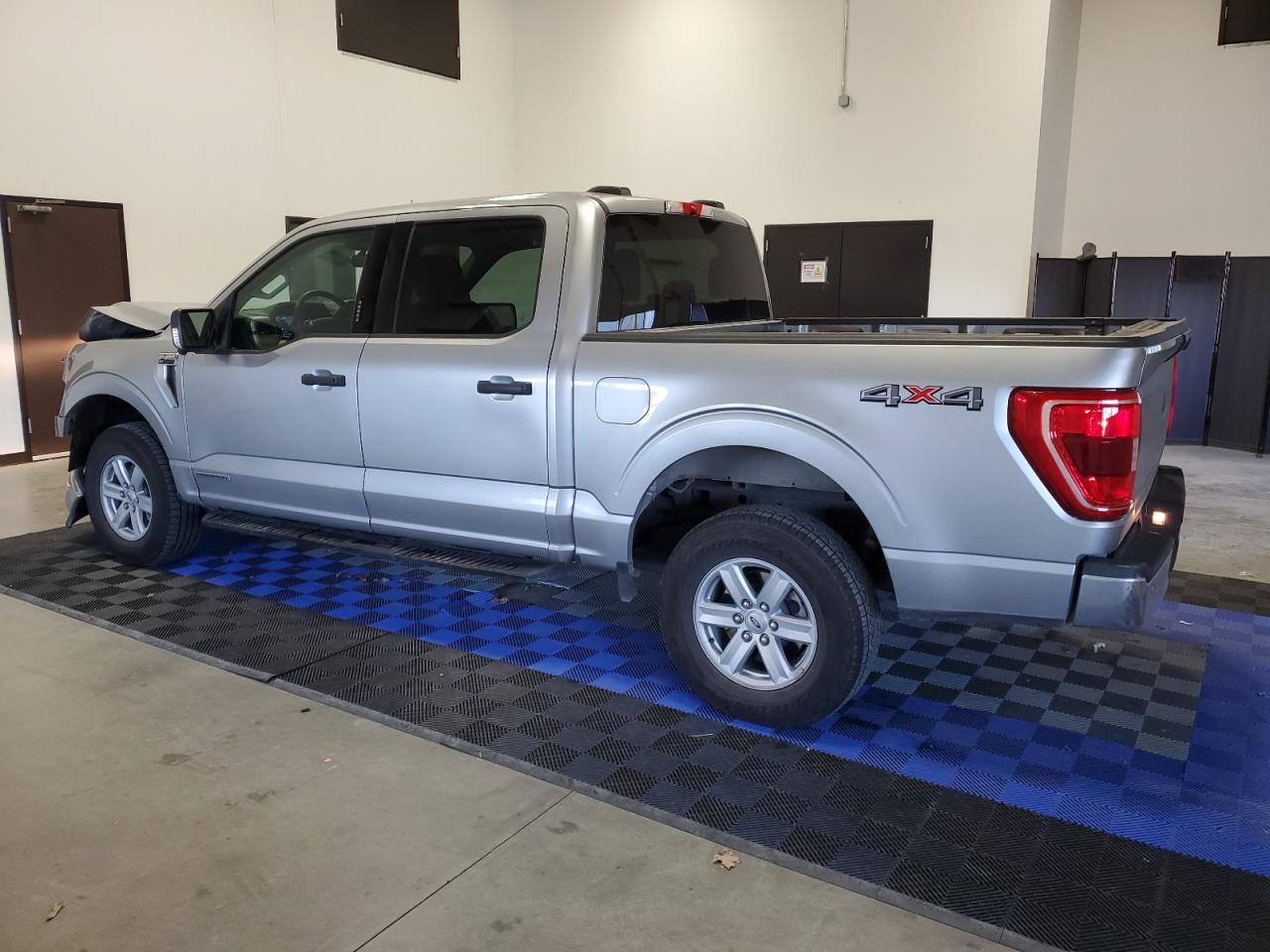 Image 2 of 2023 FORD F150 SUPERCREW 2023 with VIN 1FTFW1ED0PFA15504