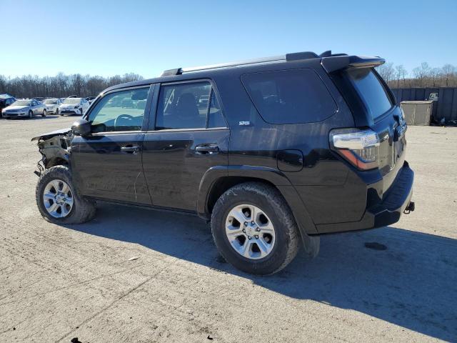 Image 2 of 2020 TOYOTA 4RUNNER SR5/SR5 PREMIUM 2020 with VIN JTEBU5JR6L5755552