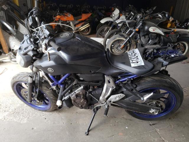 Изображение 3 2015 YAMAHA FZ07  2015 с VIN JYARM06E4FA003917