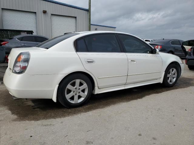 Image 3 of 2003 NISSAN ALTIMA BASE 2003 with VIN 1N4AL11D33C114599