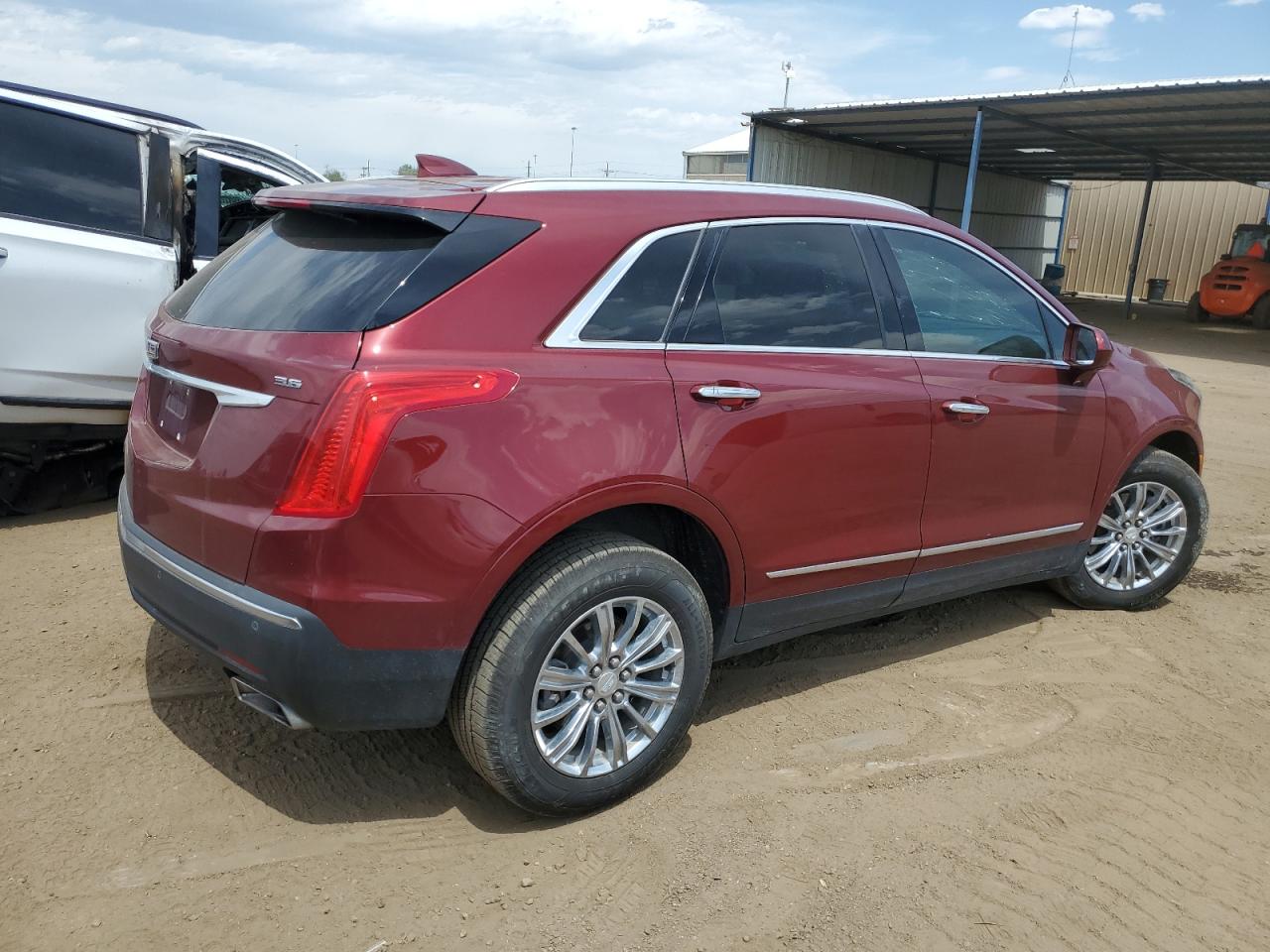 Изображение 3 2017 CADILLAC XT5 LUXURY 2017 с VIN 1GYKNBRS5HZ254606