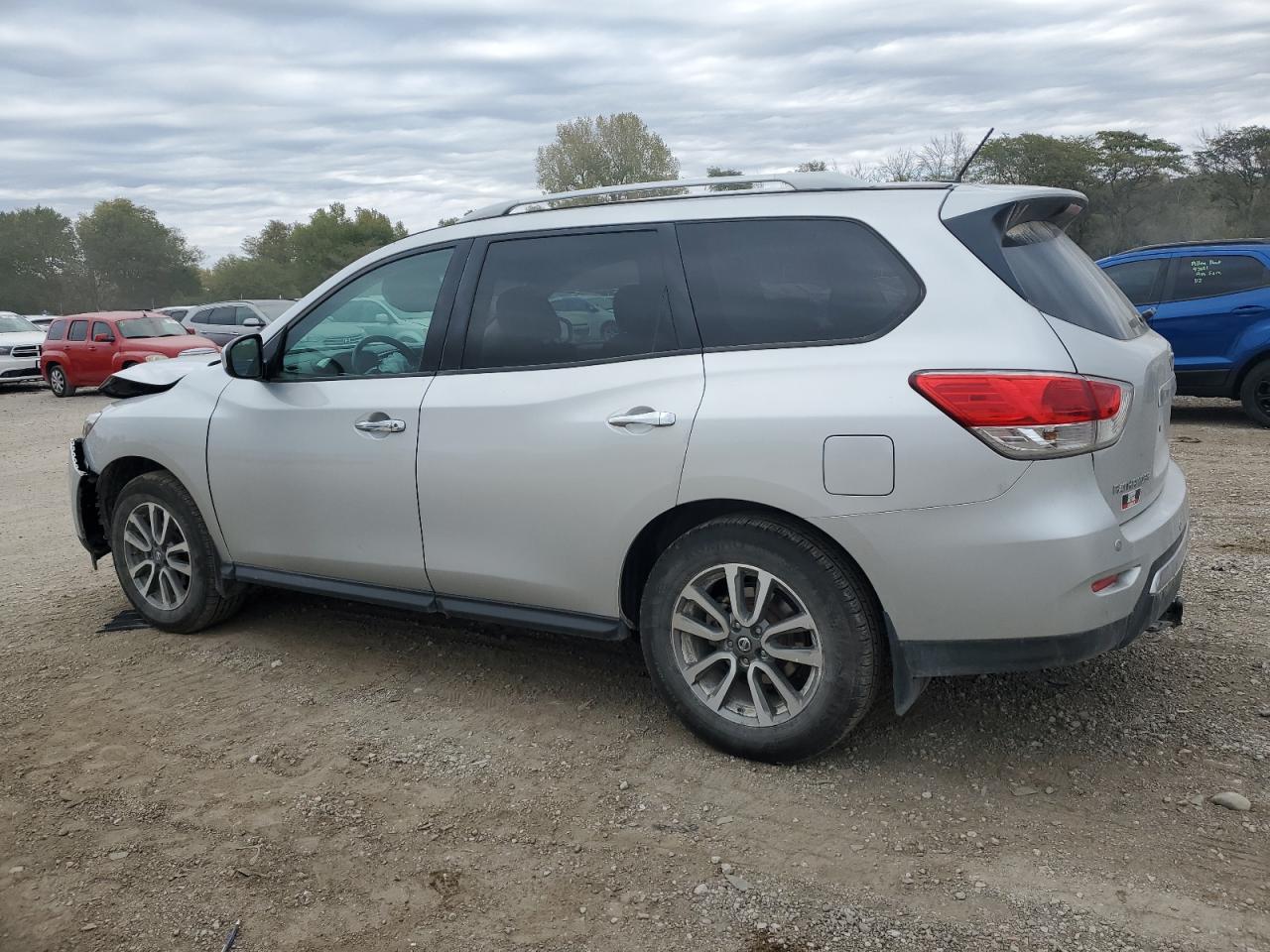 Изображение 2 2014 NISSAN PATHFINDER S 2014 с VIN 5N1AR2MM7EC630280