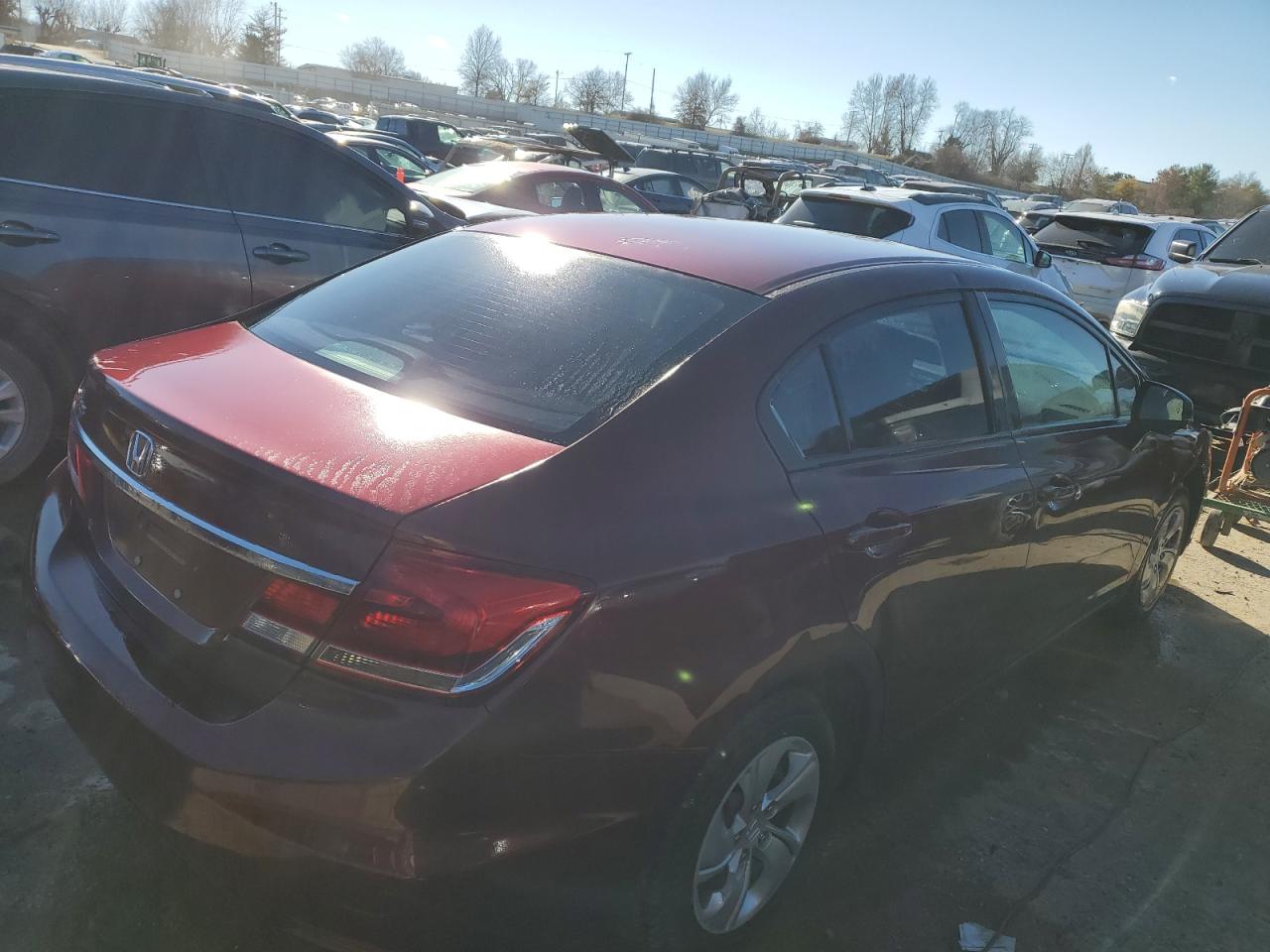 Obraz 3 z 2013 HONDA CIVIC LX 2013 z VIN 2HGFB2F51DH588352