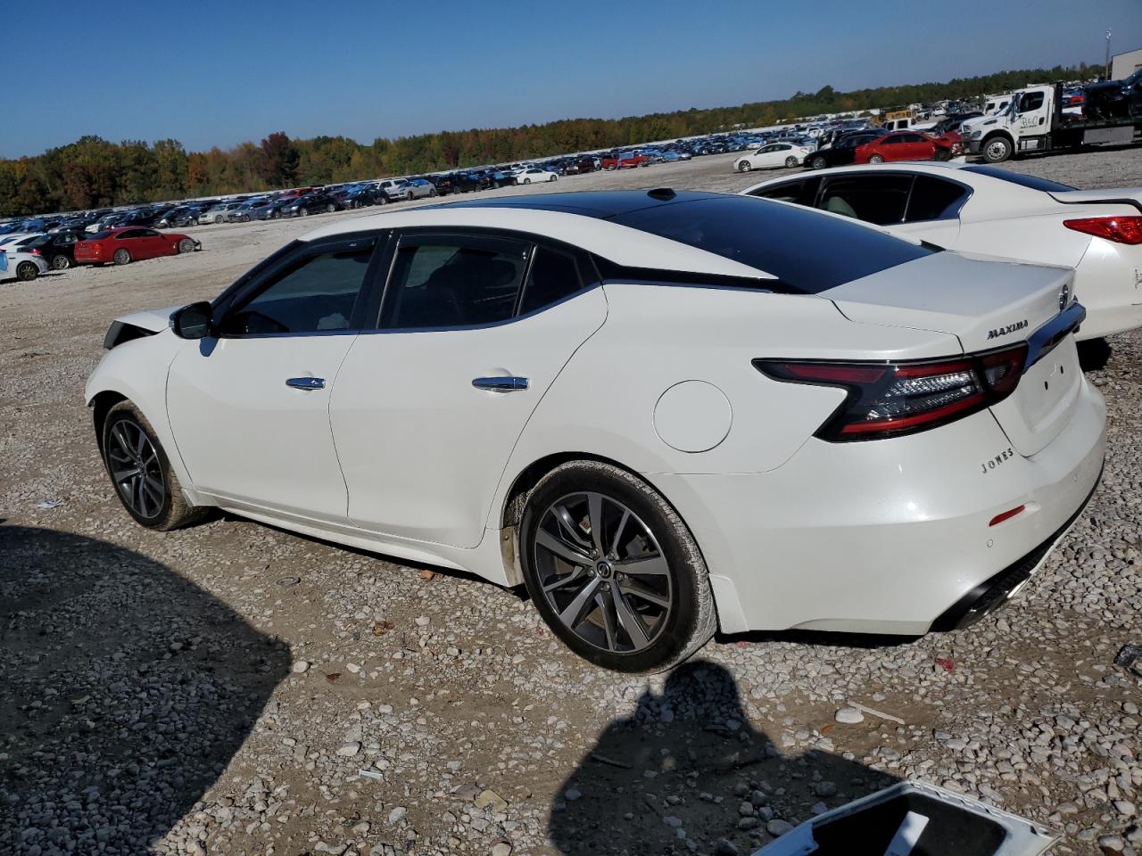 Image 2 of 2020 NISSAN MAXIMA SL 2020 with VIN 1N4AA6DV7LC380182